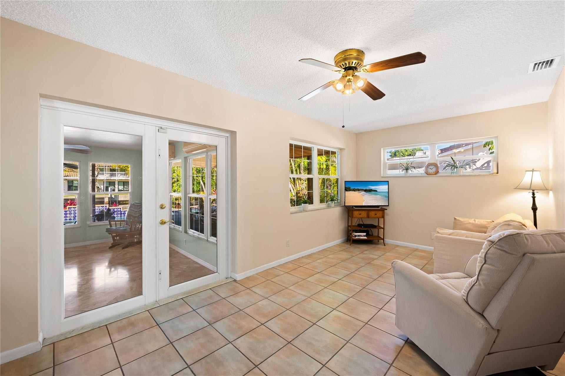 1735 NE 23rd Avenue, Fort Lauderdale, FL 33305 Photo 32