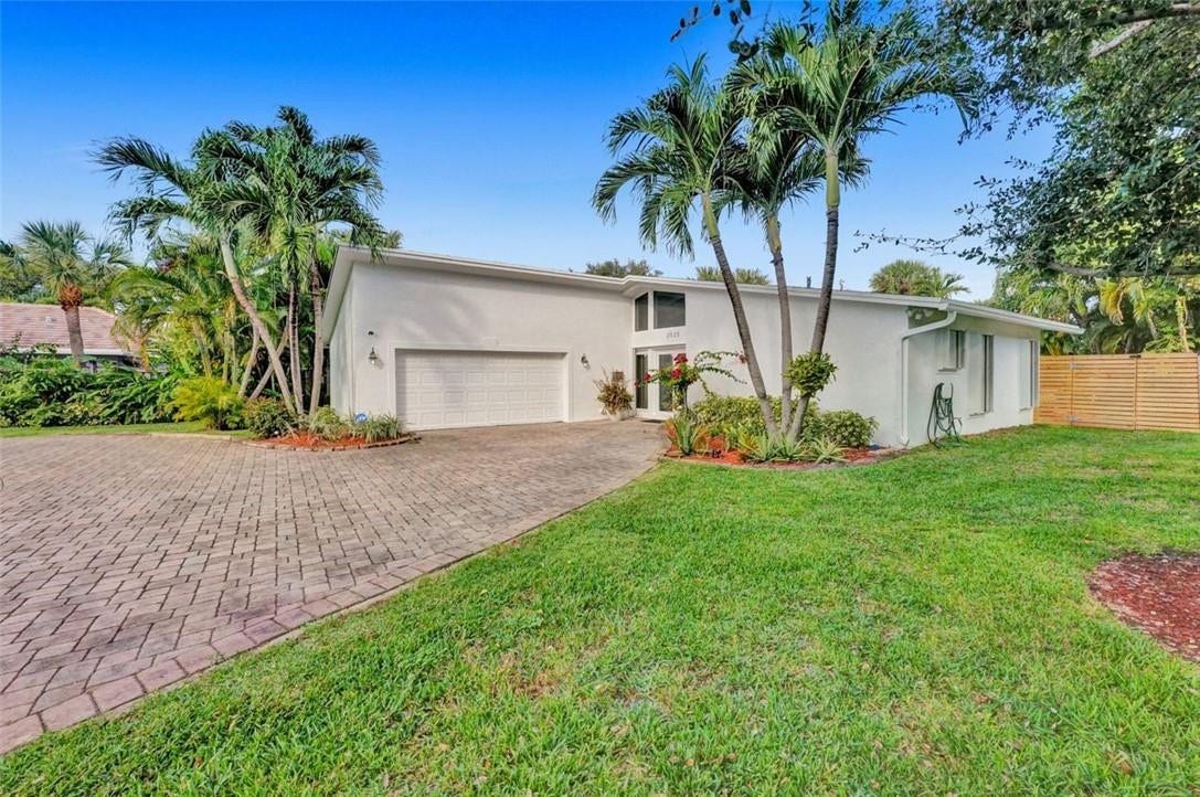 2525 SE 7th Drive, Pompano Beach, FL 33062 Photo 7