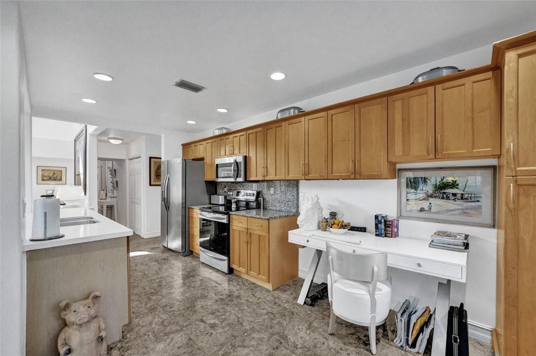 2525 SE 7th Drive, Pompano Beach, FL 33062 Photo 13