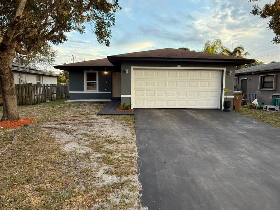 Property photo for 176 SW 5th Court, Deerfield Beach, FL