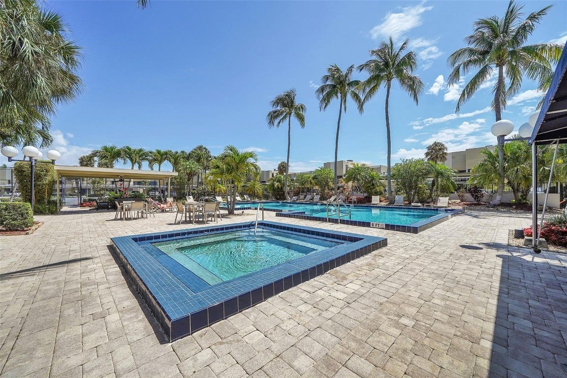 1100 SE 5 Court, #97, Pompano Beach, FL 33060