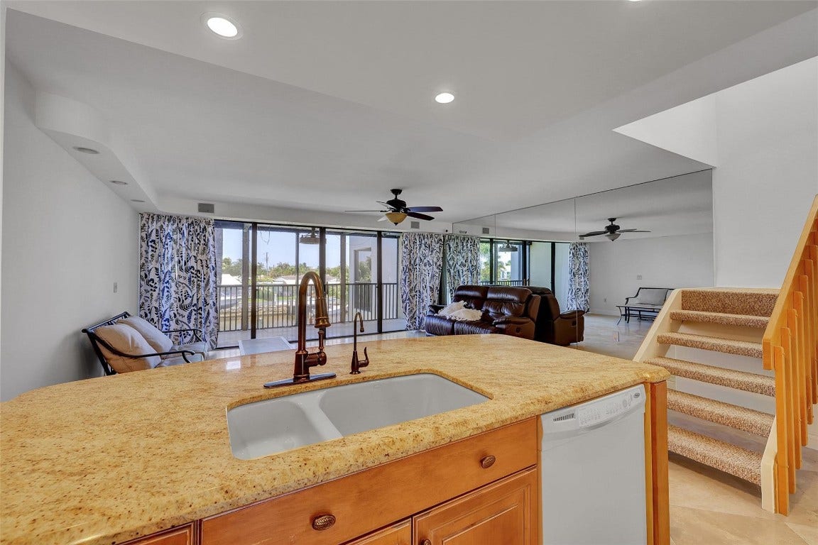 1100 SE 5 Court, #97, Pompano Beach, FL 33060