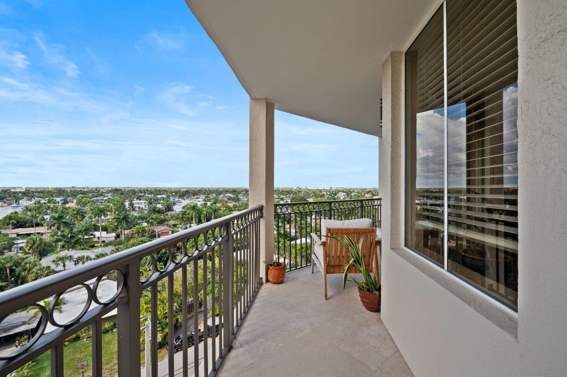 2011 N Ocean Boulevard, #902, Fort Lauderdale, FL 33305
