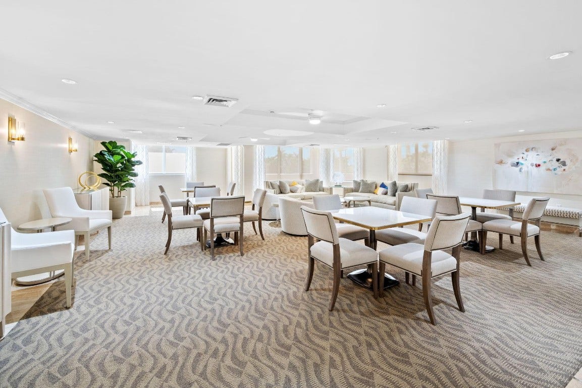 2011 N Ocean Boulevard, #902, Fort Lauderdale, FL 33305