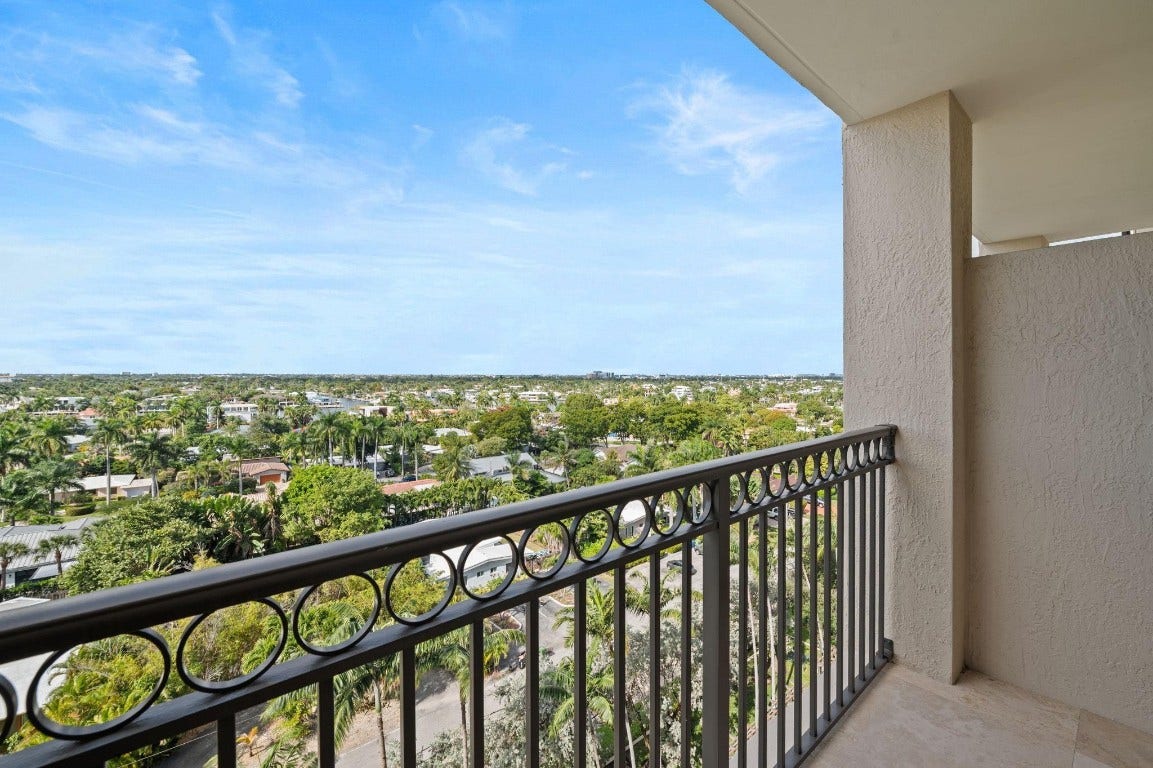 2011 N Ocean Boulevard, #902, Fort Lauderdale, FL 33305