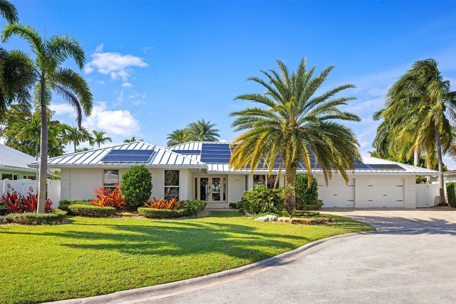 Property photo for 609 First Key Drive, Fort Lauderdale, FL