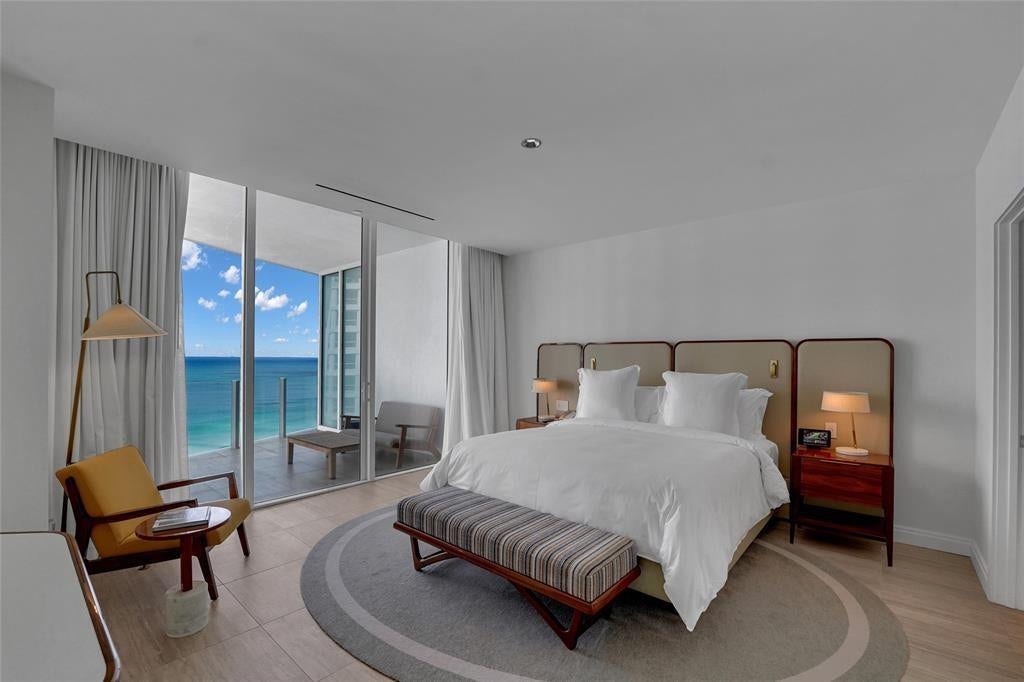 525 N Fort Lauderdale Beach Boulevard, #1204, Fort Lauderdale, FL 33304 Photo 2