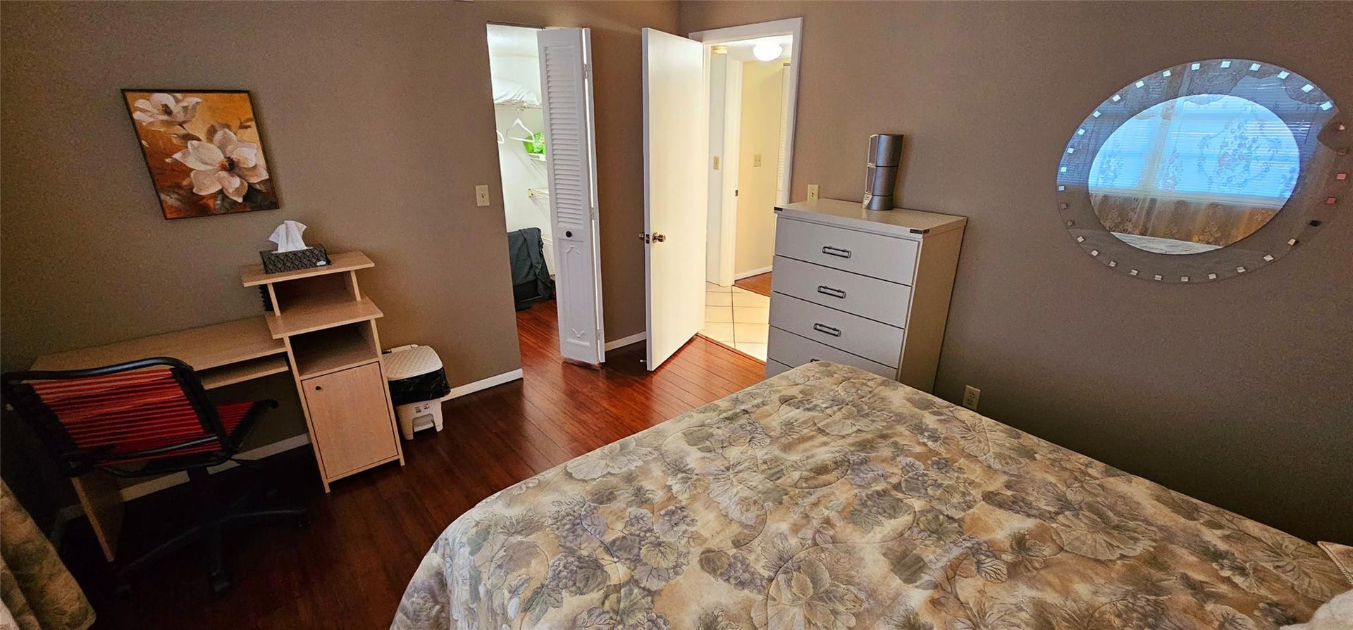 121 SE 3rd Avenue, #106, Dania, Dania Beach, FL 33004 GUEST ROOM