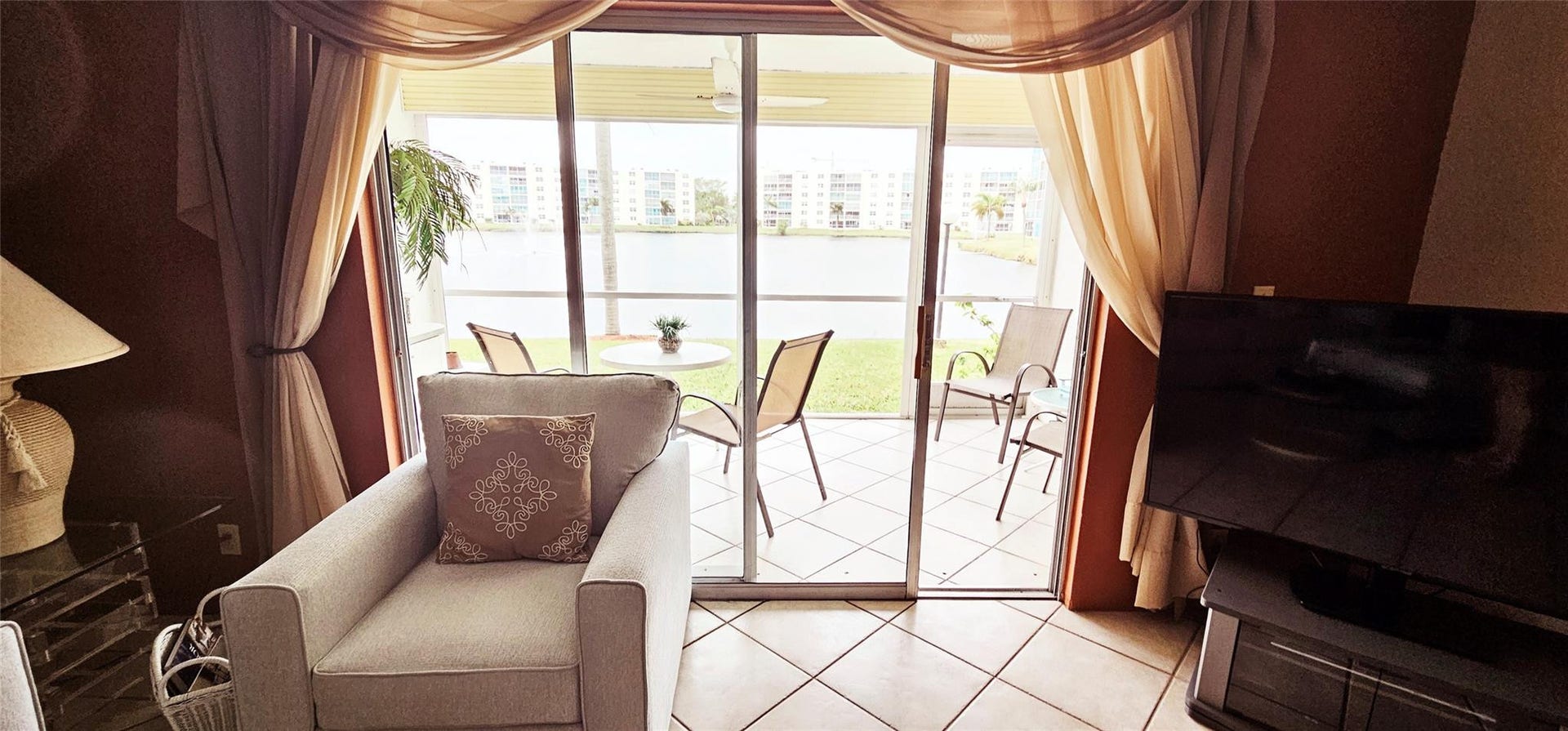 121 SE 3rd Avenue, #106, Dania, Dania Beach, FL 33004 Photo 16