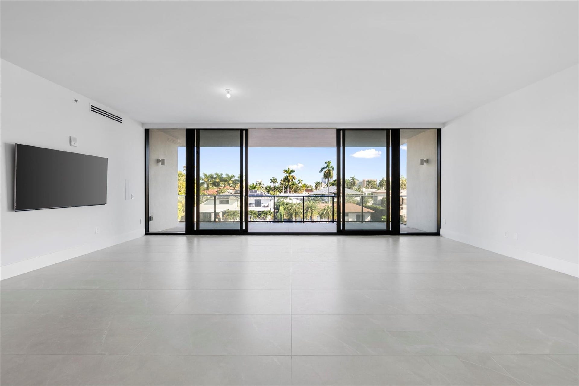 160 Isle Of Venice Drive, #302, Fort Lauderdale, FL 33301 Photo 8