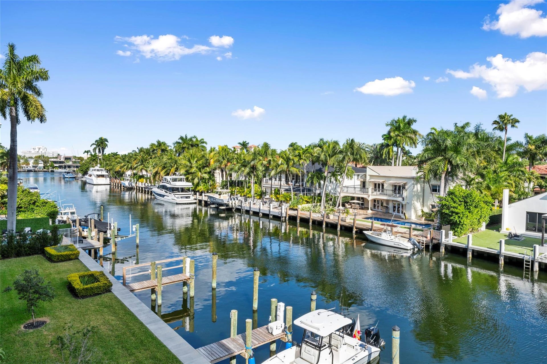 160 Isle Of Venice Drive, #302, Fort Lauderdale, FL 33301 Photo 3