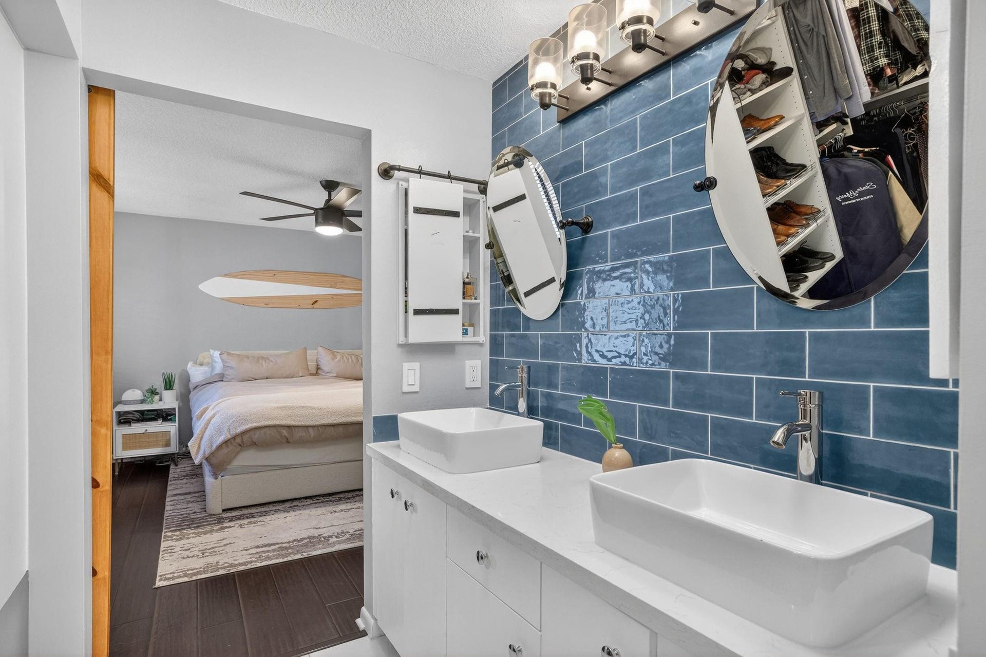 1401 NE 9th Street, #13, Fort Lauderdale, FL 33304 Primary Bathroom