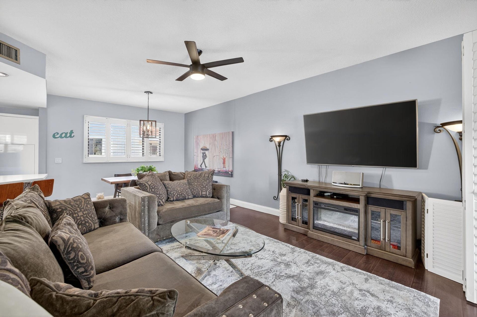 1401 NE 9th Street, #13, Fort Lauderdale, FL 33304 Living Area