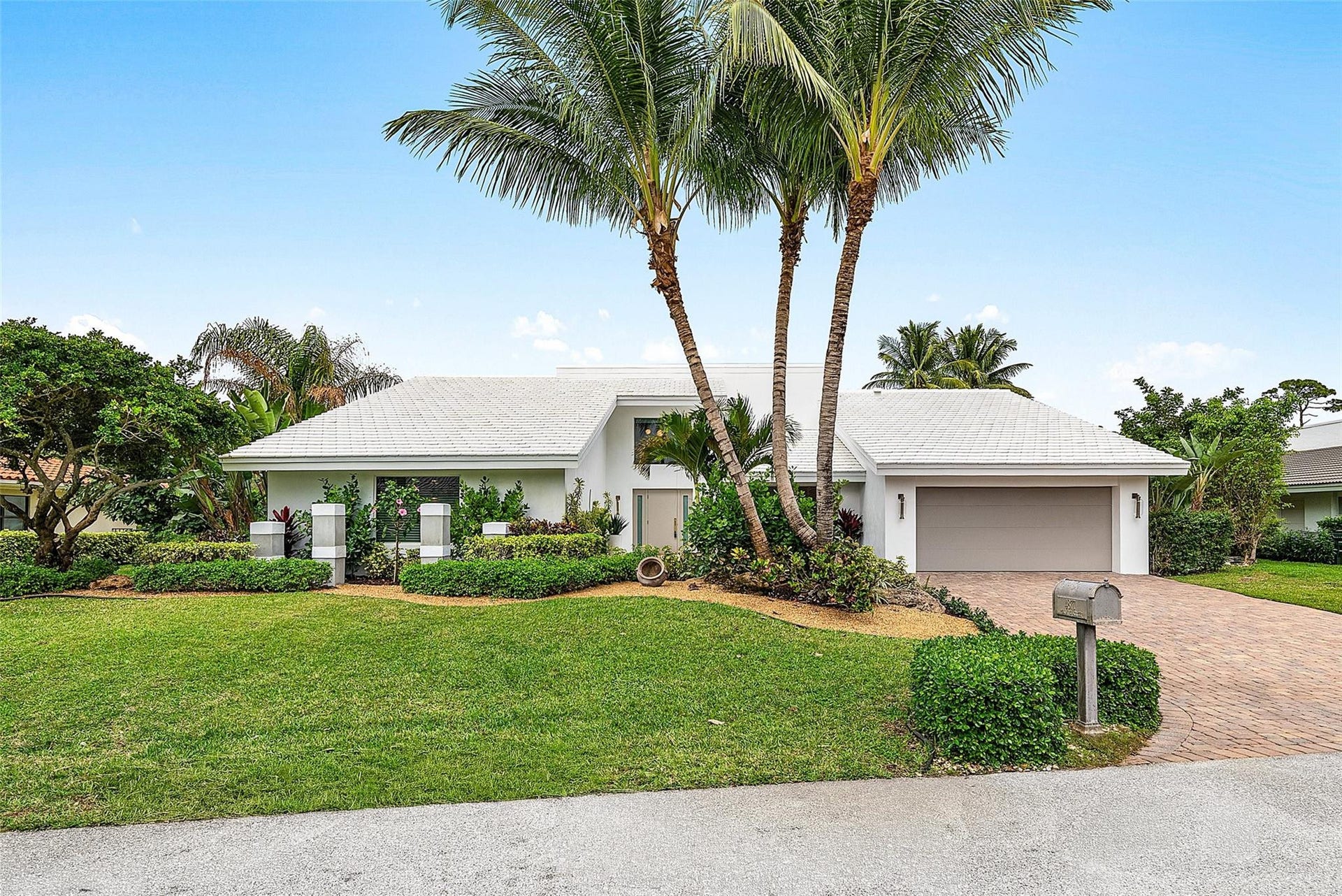 4877 Pineview Circle, Delray Beach, FL 33445 4877 Pineview Circle, Delray Beach, FL 33445