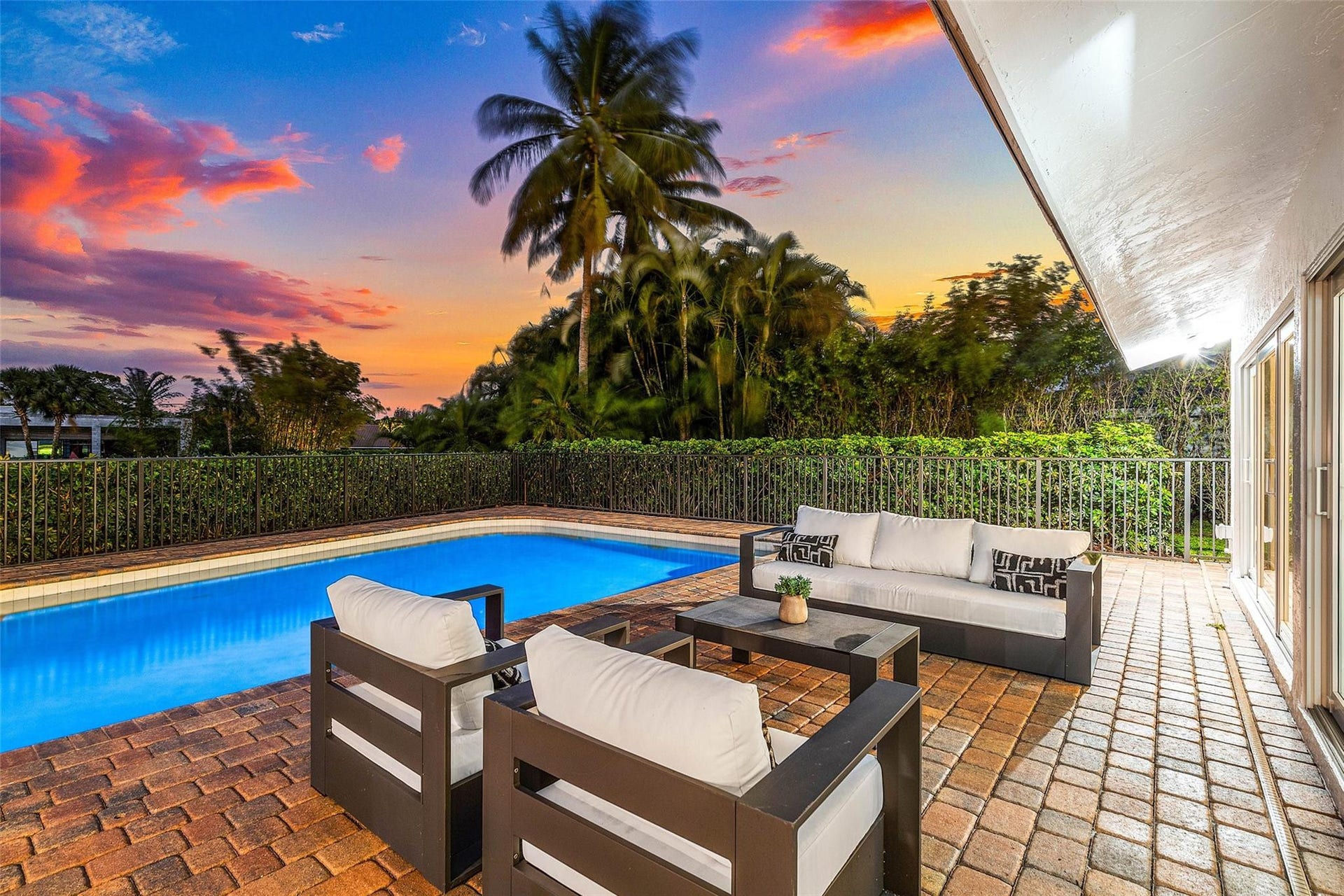 4877 Pineview Circle, Delray Beach, FL 33445 4877 Pineview Circle, Delray Beach, FL 33445