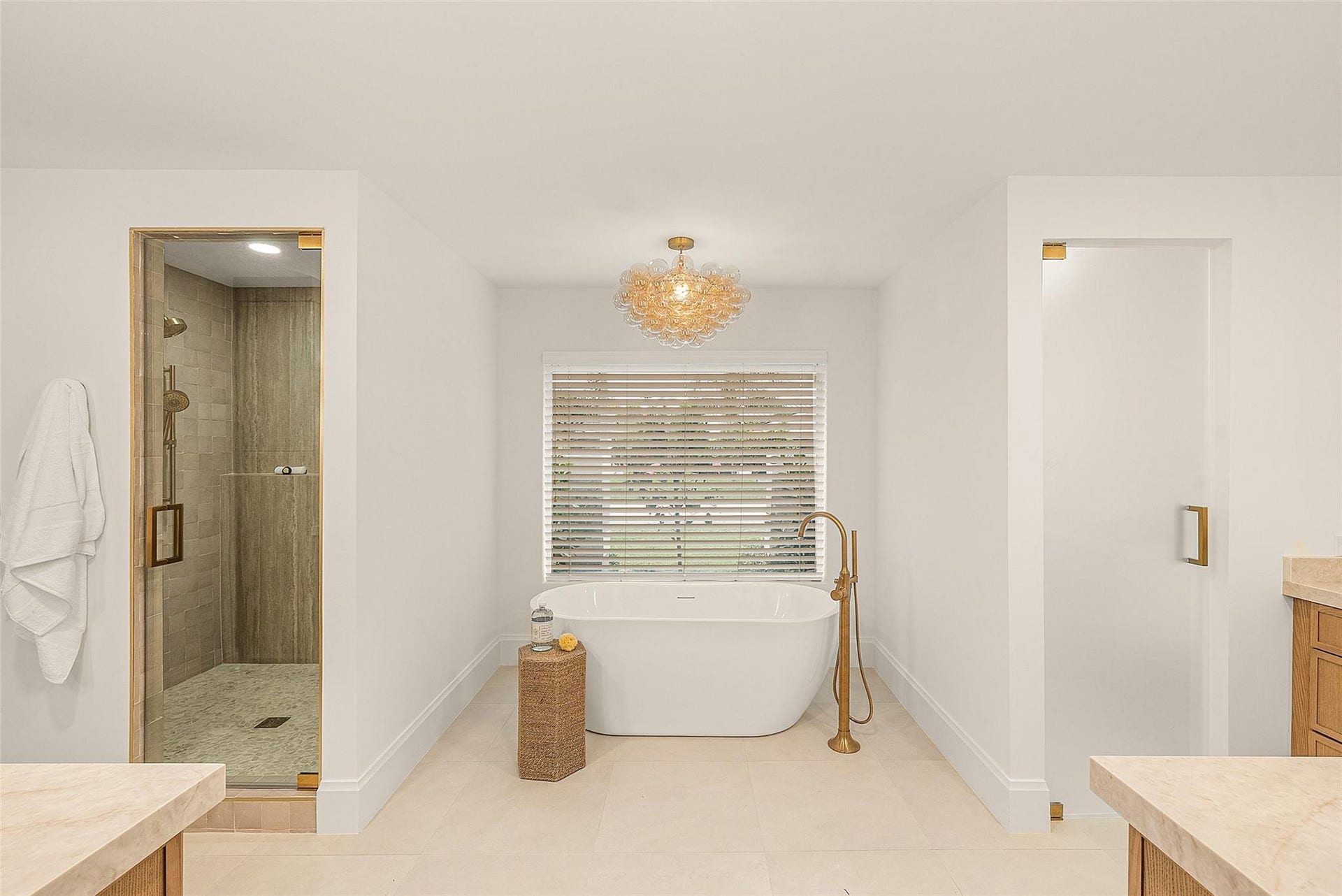 4877 Pineview Circle, Delray Beach, FL 33445 4877 Pineview Circle, Delray Beach, FL 33445