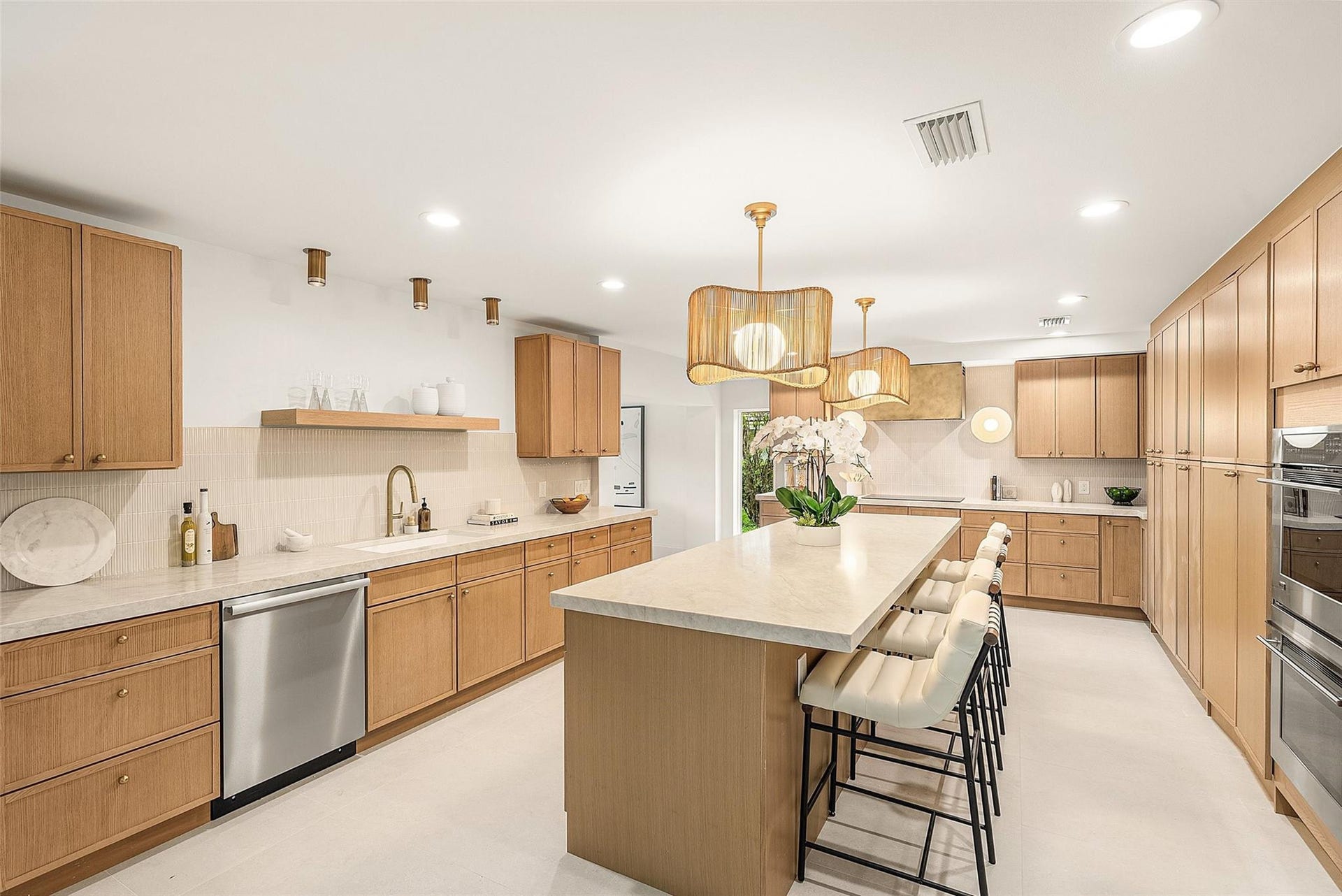 4877 Pineview Circle, Delray Beach, FL 33445 4877 Pineview Circle, Delray Beach, FL 33445