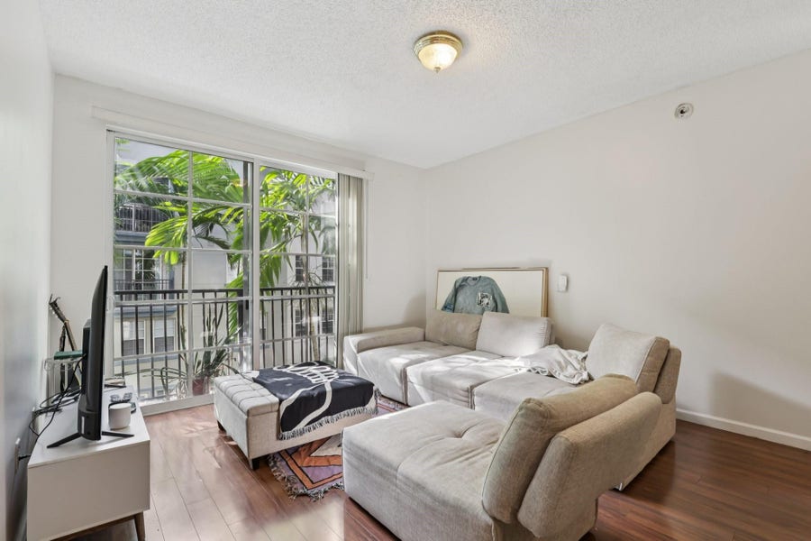 Property photo for 533 NE 3rd Avenue, #321, Fort Lauderdale, FL
