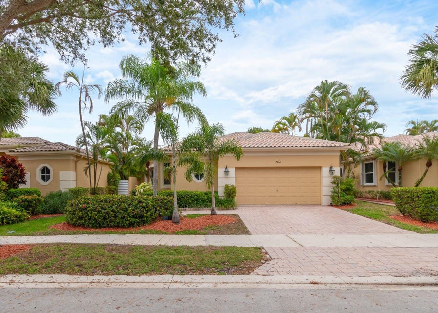 Property photo for 2466 Bay Isle Court, #2466, Weston, FL