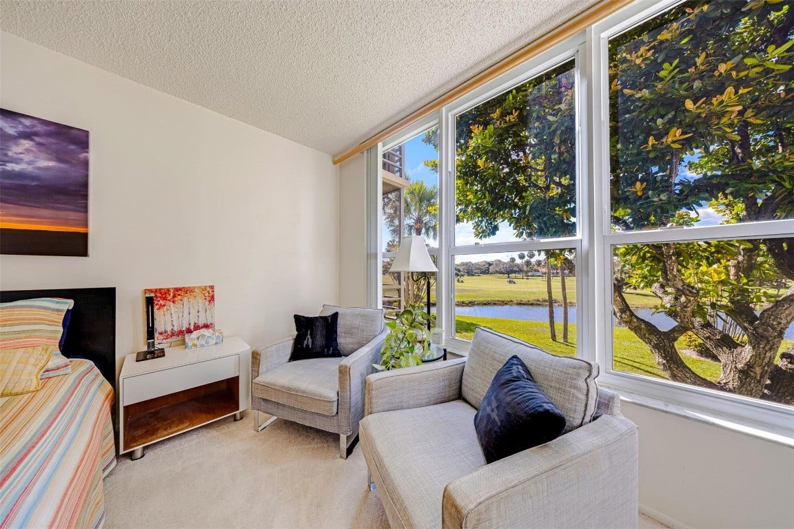 3980 Oaks Clubhouse Drive, #210, Pompano Beach, FL 33069