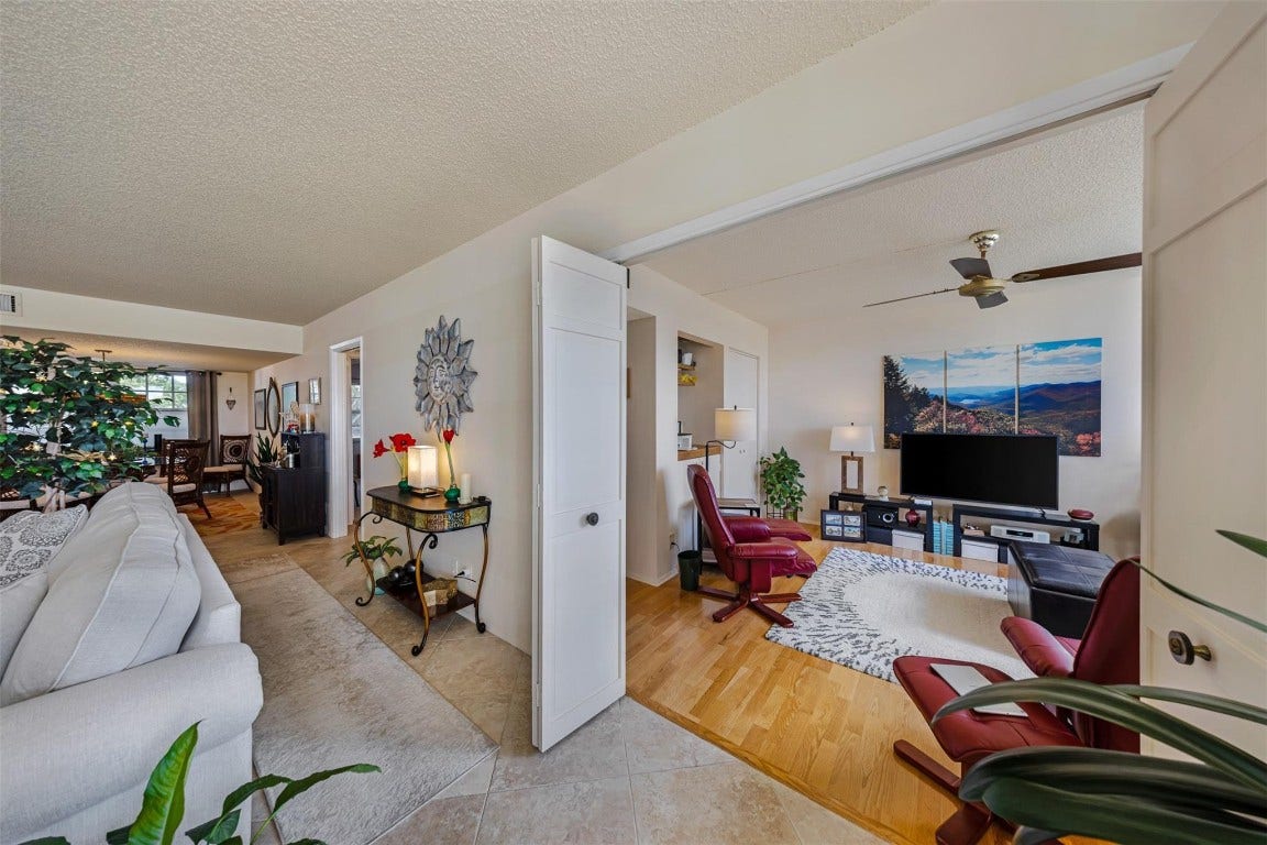 3980 Oaks Clubhouse Drive, #210, Pompano Beach, FL 33069