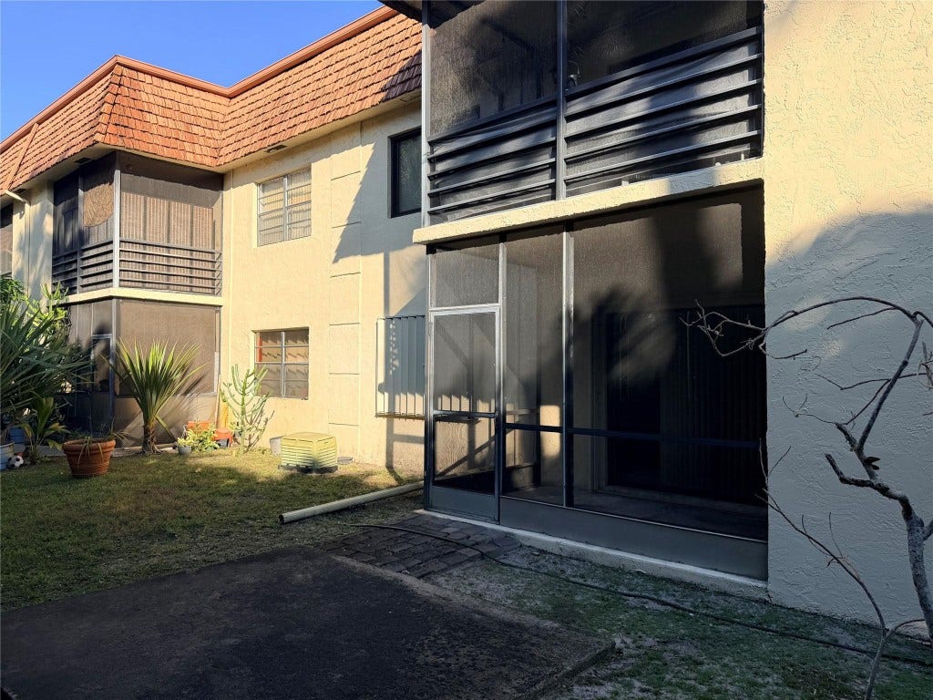 136 S Cypress Road, #317, Pompano Beach, FL 33060 136 S Cypress Road, #317, Pompano Beach, FL 33060