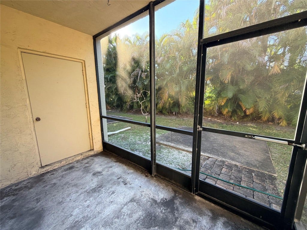 136 S Cypress Road, #317, Pompano Beach, FL 33060 136 S Cypress Road, #317, Pompano Beach, FL 33060