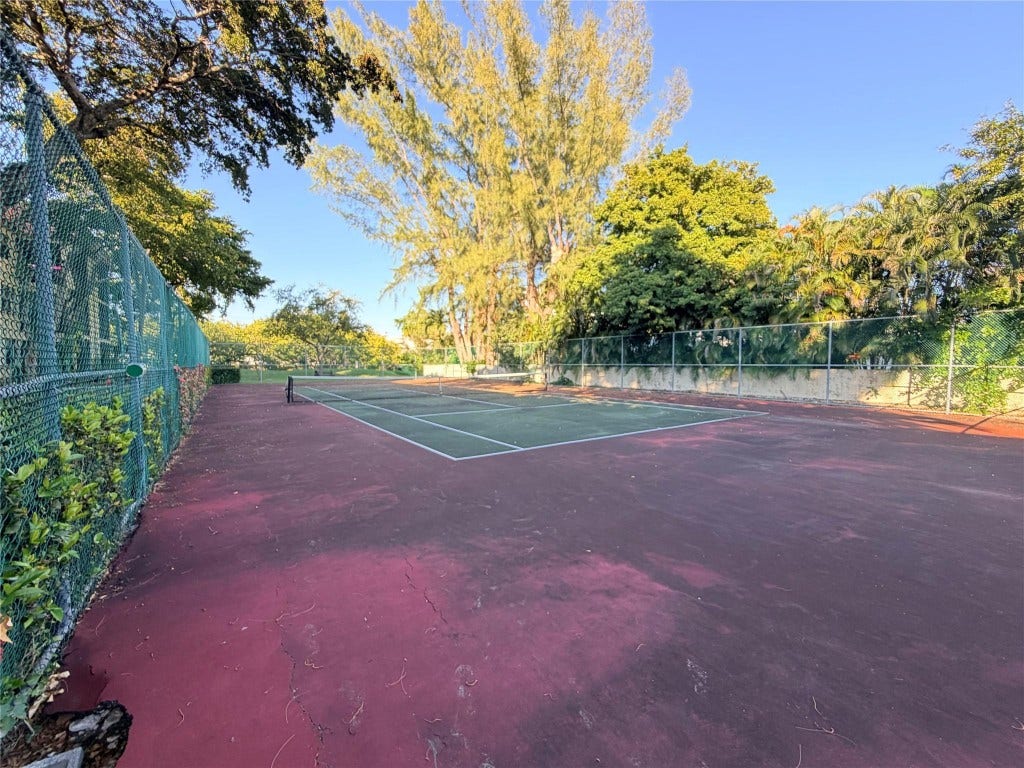136 S Cypress Road, #317, Pompano Beach, FL 33060 136 S Cypress Road, #317, Pompano Beach, FL 33060