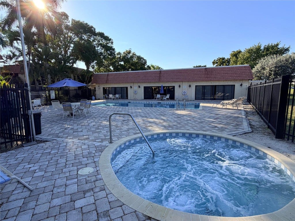 136 S Cypress Road, #317, Pompano Beach, FL 33060 136 S Cypress Road, #317, Pompano Beach, FL 33060