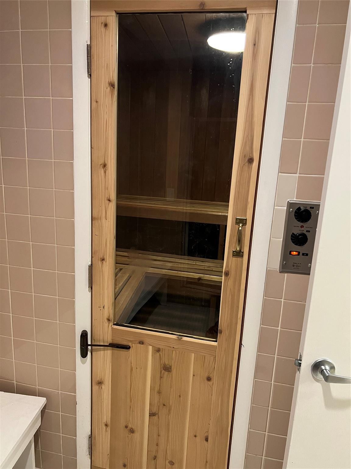1301 E Hillsboro Boulevard, #205, Deerfield Beach, Deerfield Beach, FL 33441 sauna