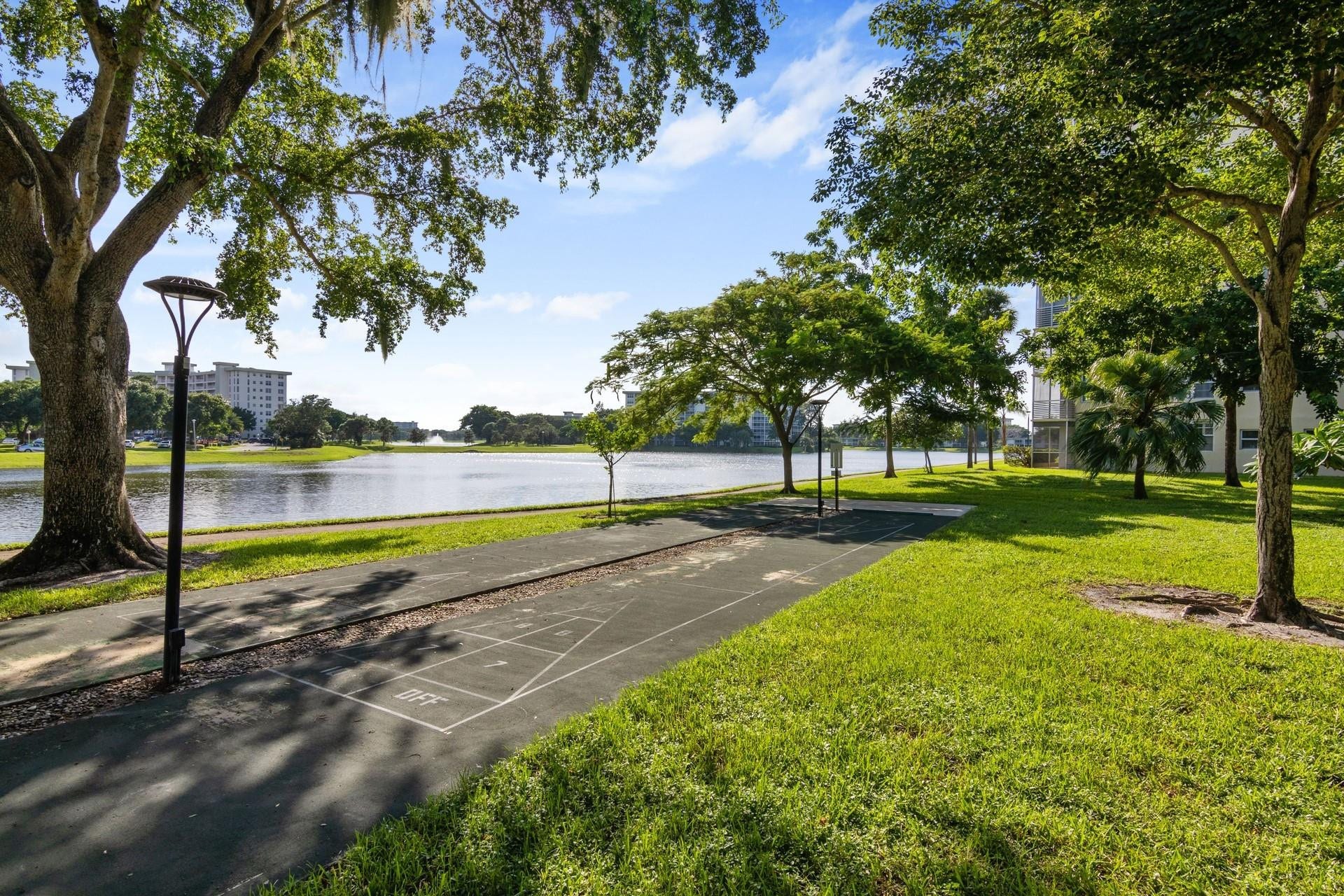 3095 N N Course, #1008, Pompano Beach, FL 33069 Area between Pool and the Building