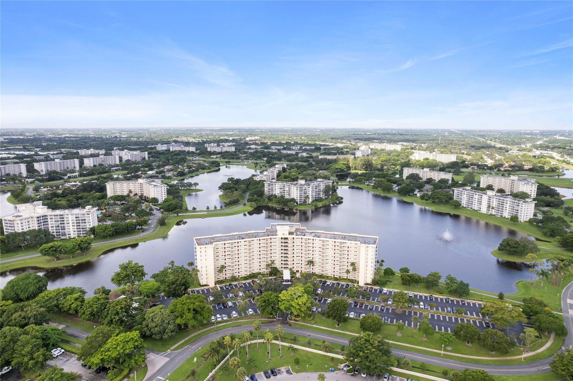 3095 N N Course, #1008, Pompano Beach, FL 33069 Photo 5