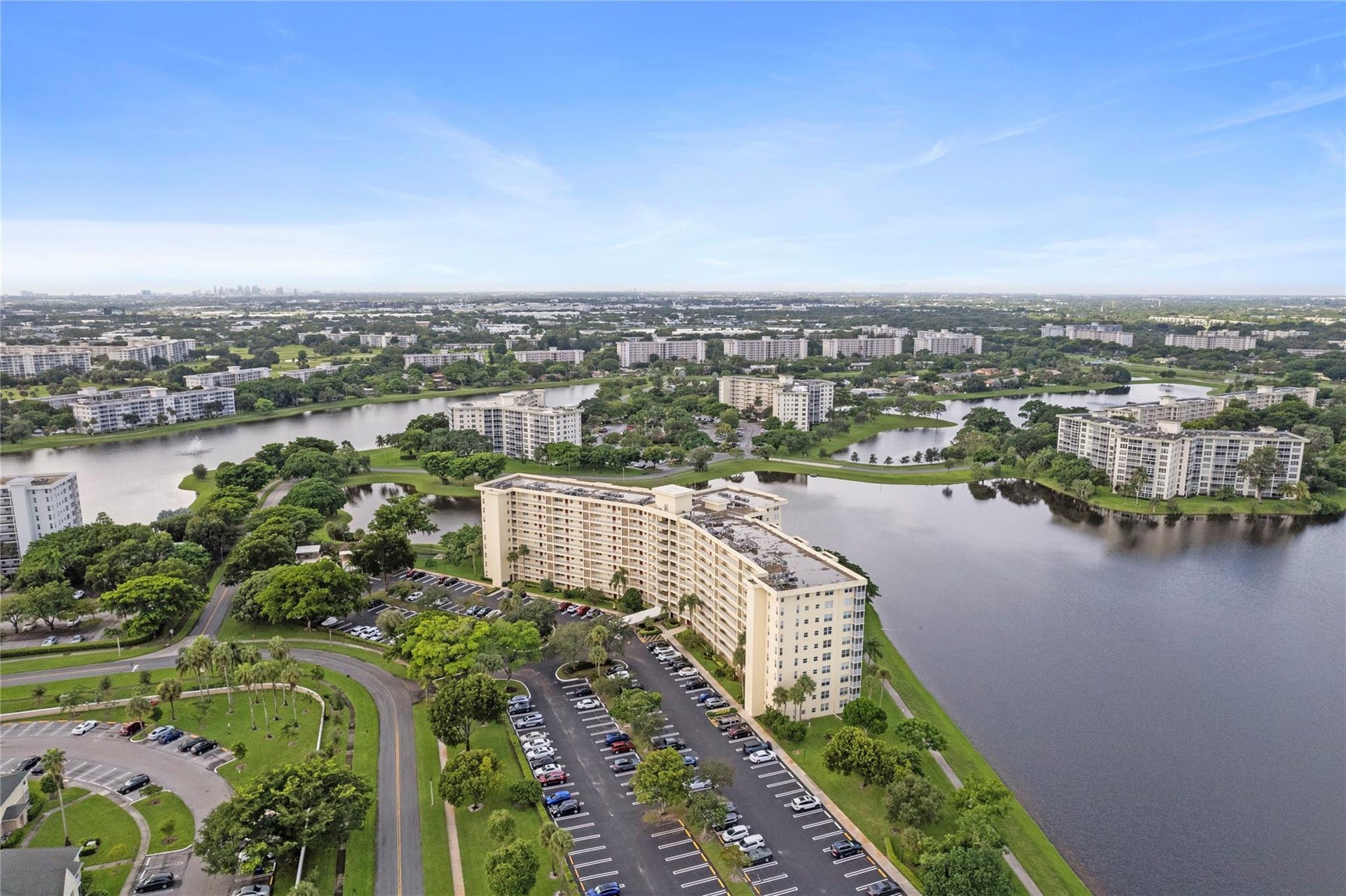 3095 N N Course, #1008, Pompano Beach, FL 33069 Building 52, the lake water level is controlled by South FL Water Management, Intracoastal to the Everglades