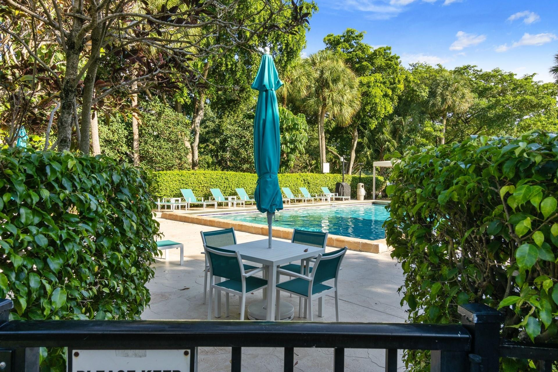 3095 N N Course, #1008, Pompano Beach, FL 33069 Private Pool Area