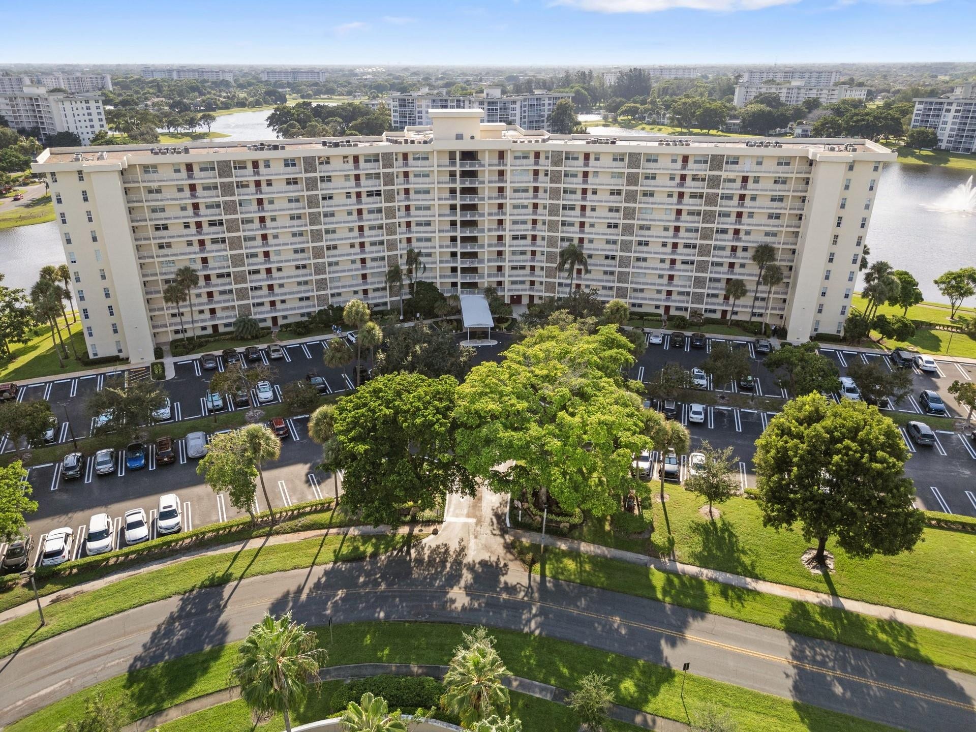 3095 N N Course, #1008, Pompano Beach, FL 33069 Building 52