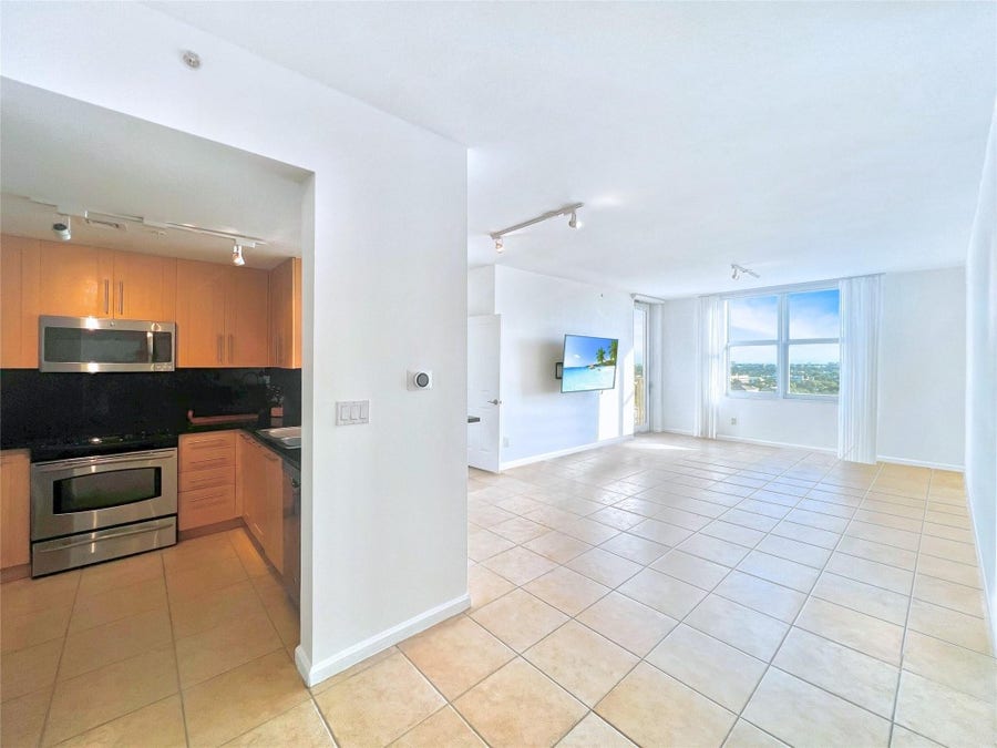 Property photo for 511 SE 5th Avenue, #1010, Fort Lauderdale, FL