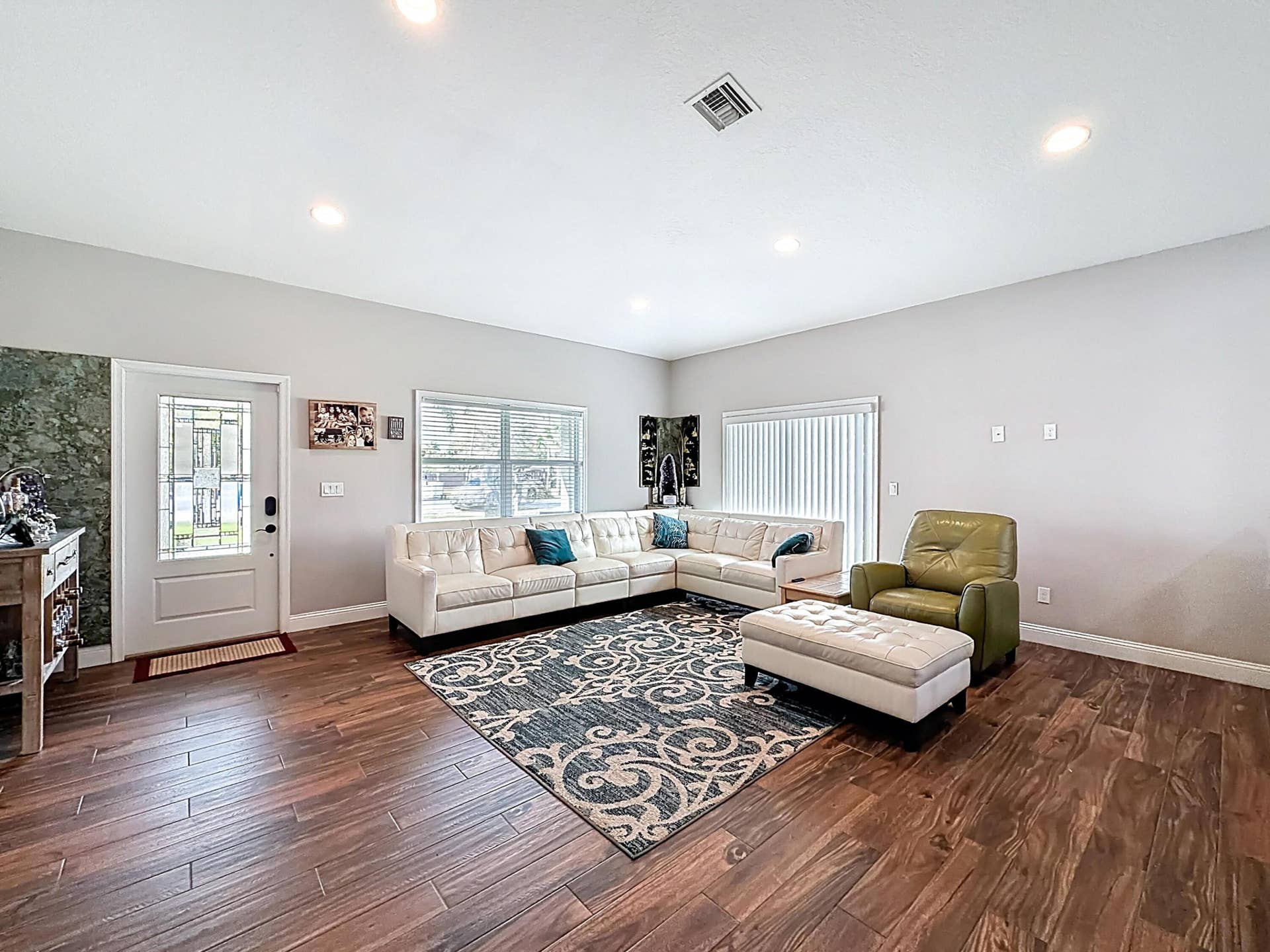 2643 Kentucky Street-20