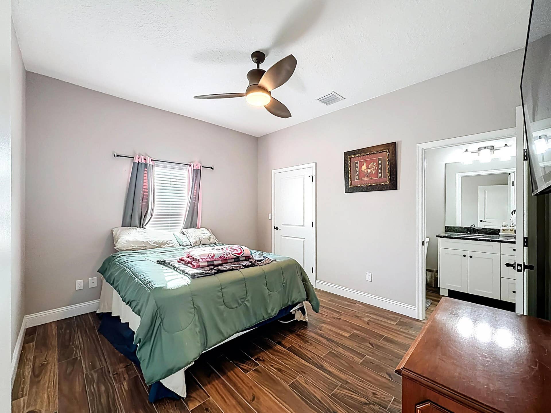 2643 Kentucky Street-36