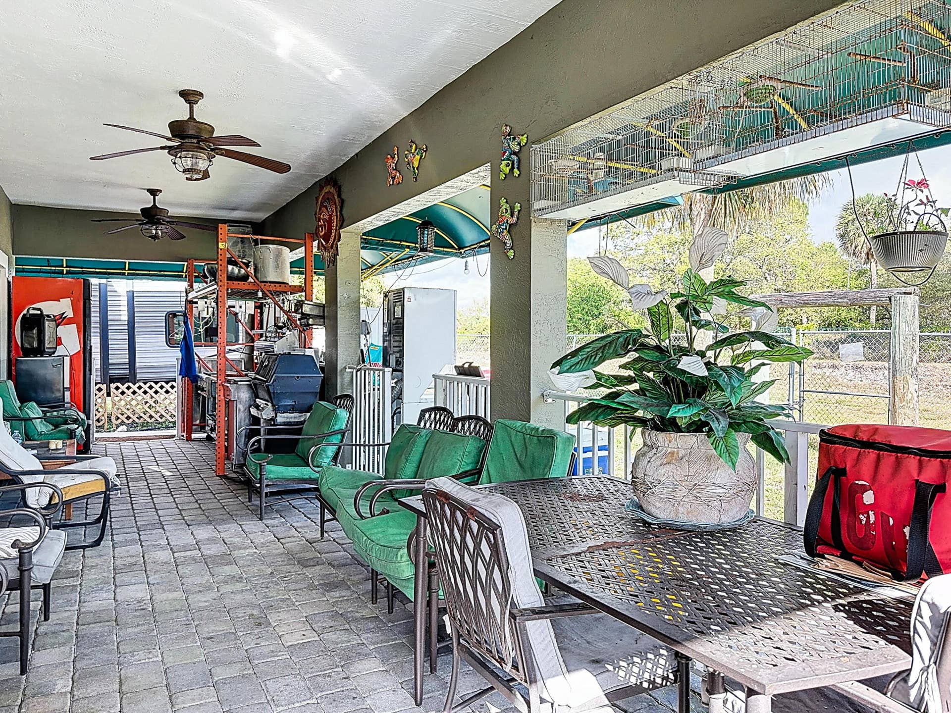 2643 Kentucky Street-72