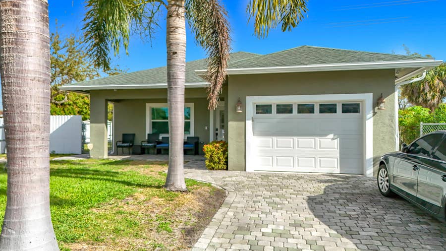 Property photo for 2643 Kentucky Street, West Palm Beach, FL