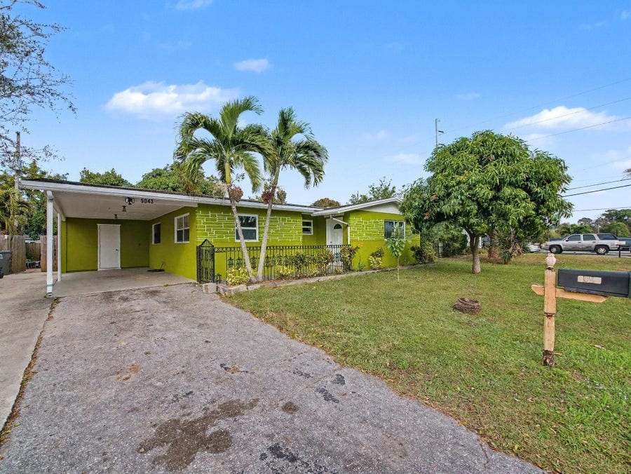 Property photo for 5043 Marcia Place, West Palm Beach, FL