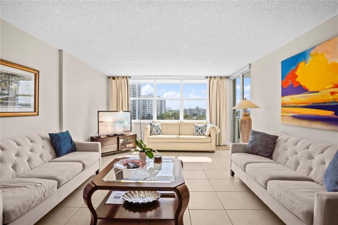 3015 N Ocean Boulevard, #7k, Fort Lauderdale, FL 33308 3015 N Ocean Boulevard, #7k, Fort Lauderdale, FL 33308