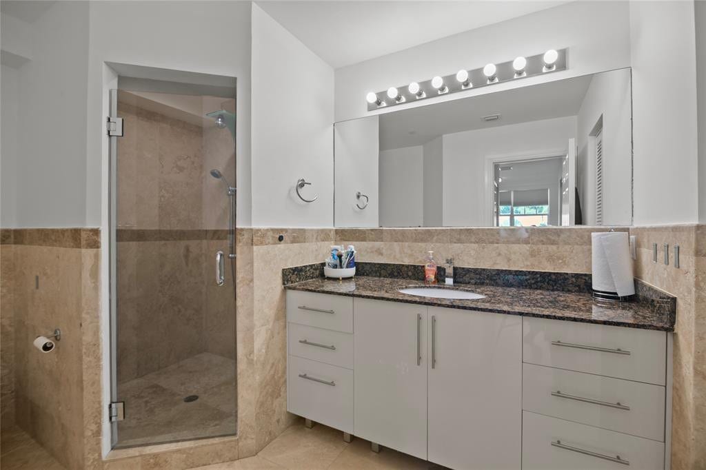 732 NE 15th Avenue, Fort Lauderdale, FL 33304 Photo 23