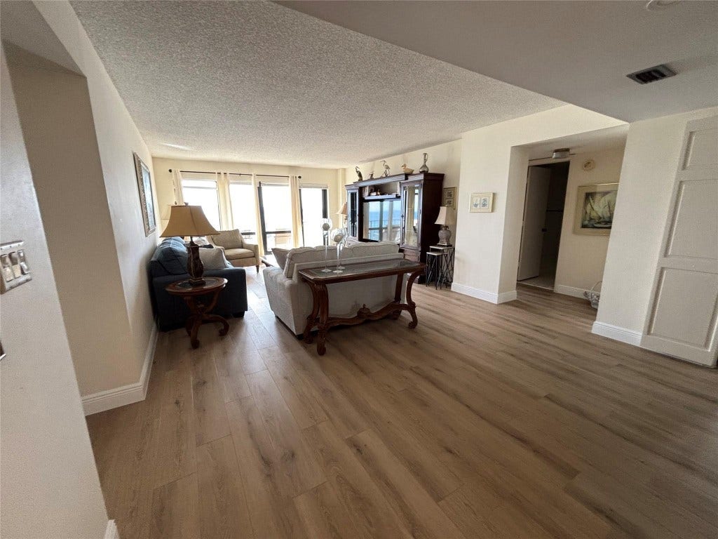 4900 N Ocean Boulevard, #1003, Lauderdale-By-The-Sea, Lauderdale By The Sea, FL 33308