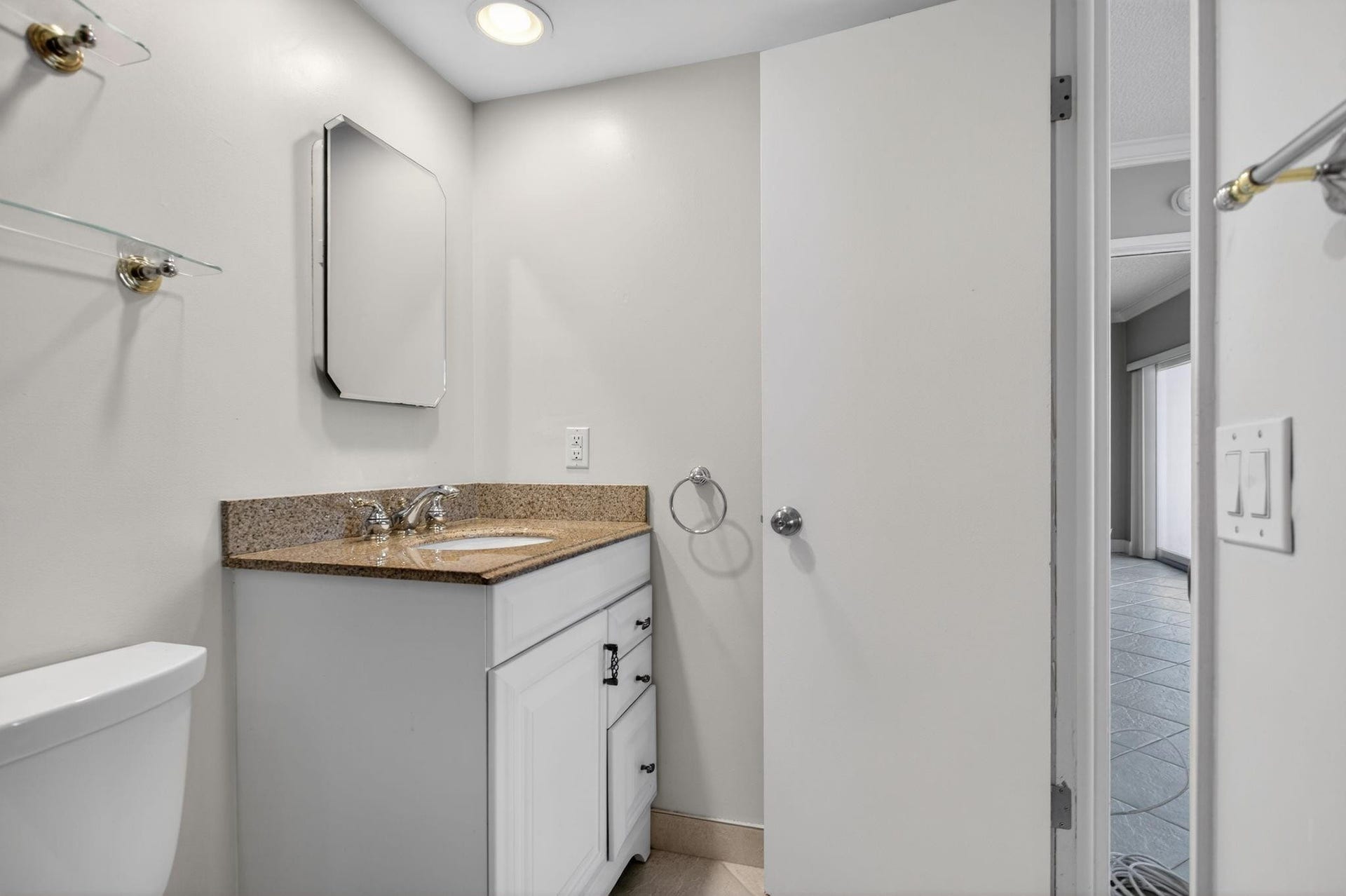 2801 N Palm Aire Drive, #203, Pompano Beach, FL 33069 Photo 28