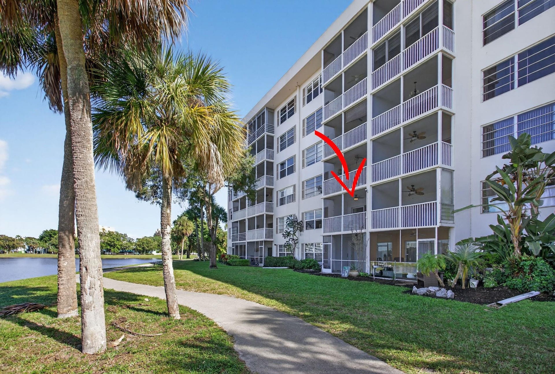 2801 N Palm Aire Drive, #203, Pompano Beach, FL 33069 Photo 2