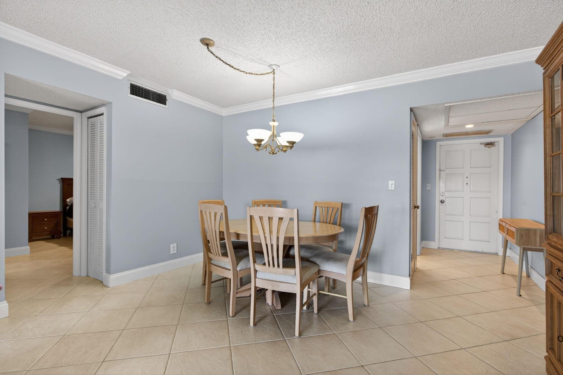 2801 N Palm Aire Drive, #203, Pompano Beach, FL 33069 Photo 13