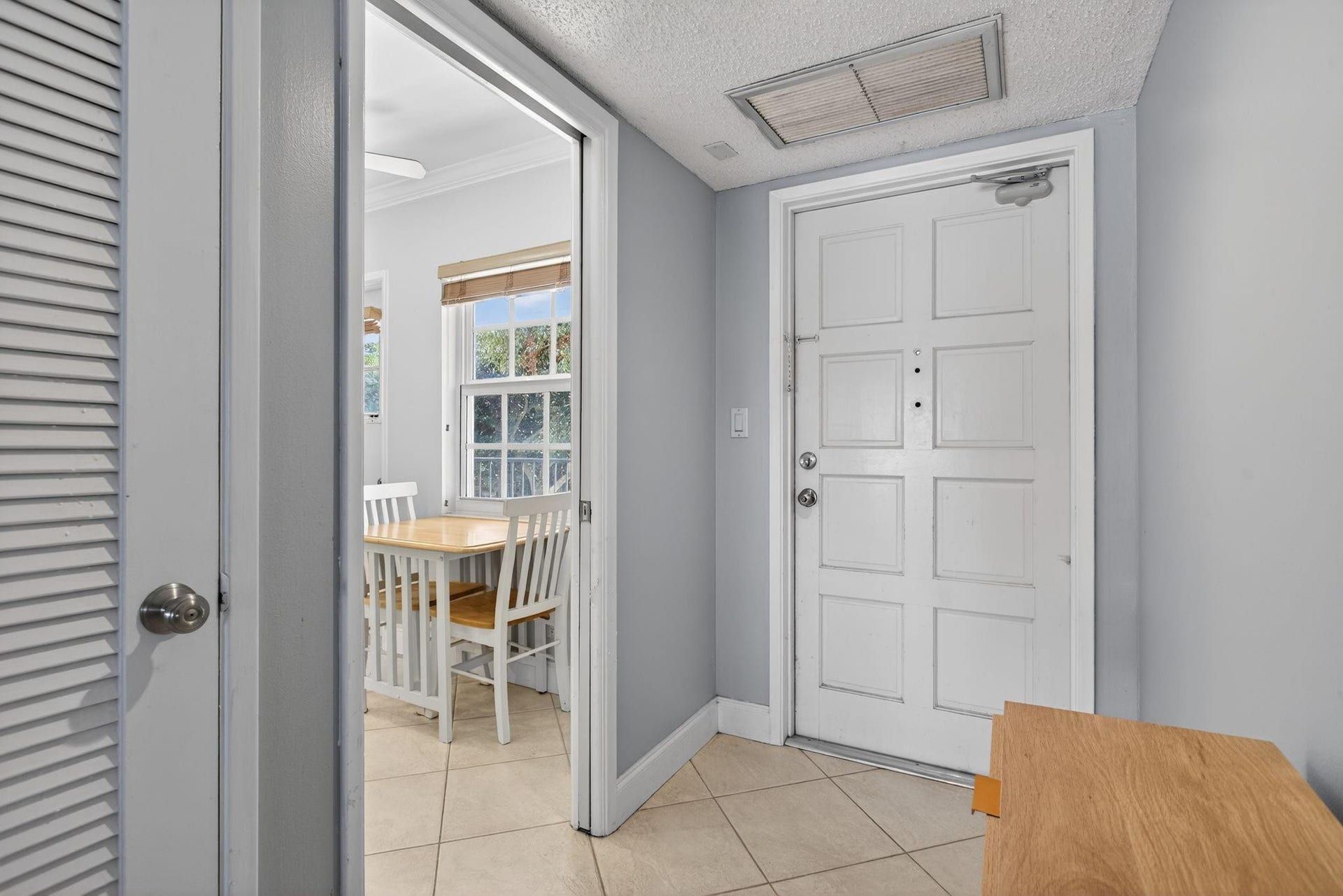 2801 N Palm Aire Drive, #203, Pompano Beach, FL 33069 Photo 8