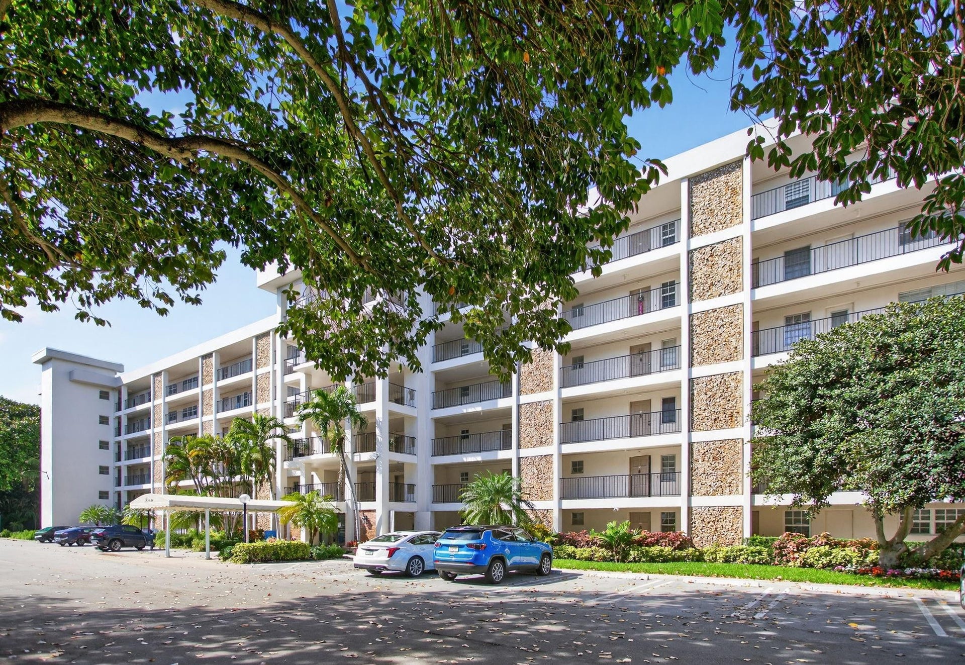 2801 N Palm Aire Drive, #203, Pompano Beach, FL 33069 Photo 1