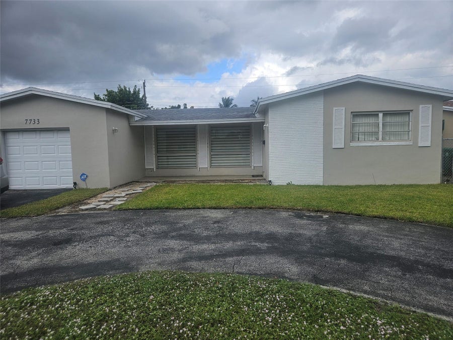 Property photo for 7733 Embassy Boulevard, Miramar, FL